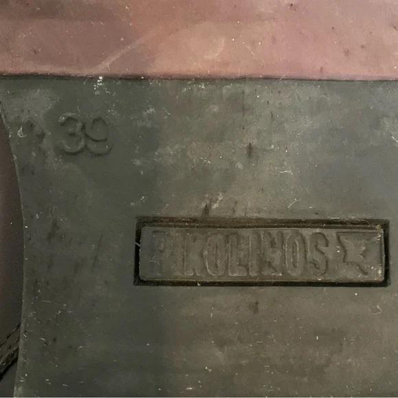 Pikolinos Caravaca Buckle Leather Ankle Boots - Picture 12 of 16